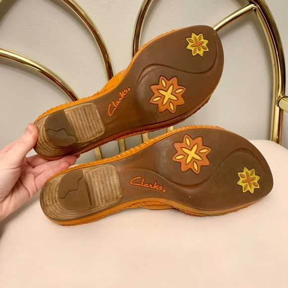 Orange and yellow Clark’s heels - Picture 6 of 6